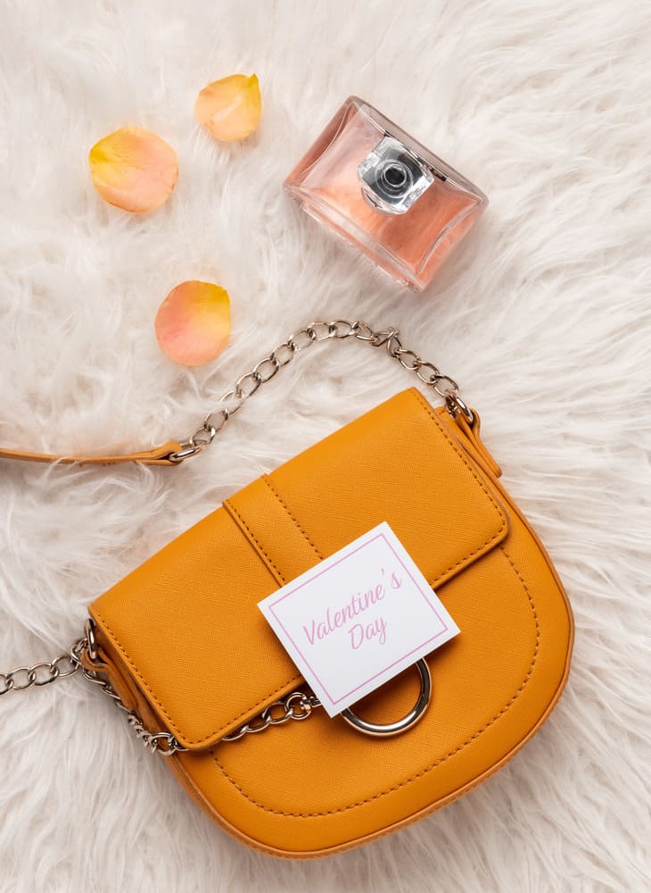 Духи — идеальный подарок ко дню Святого Валентина